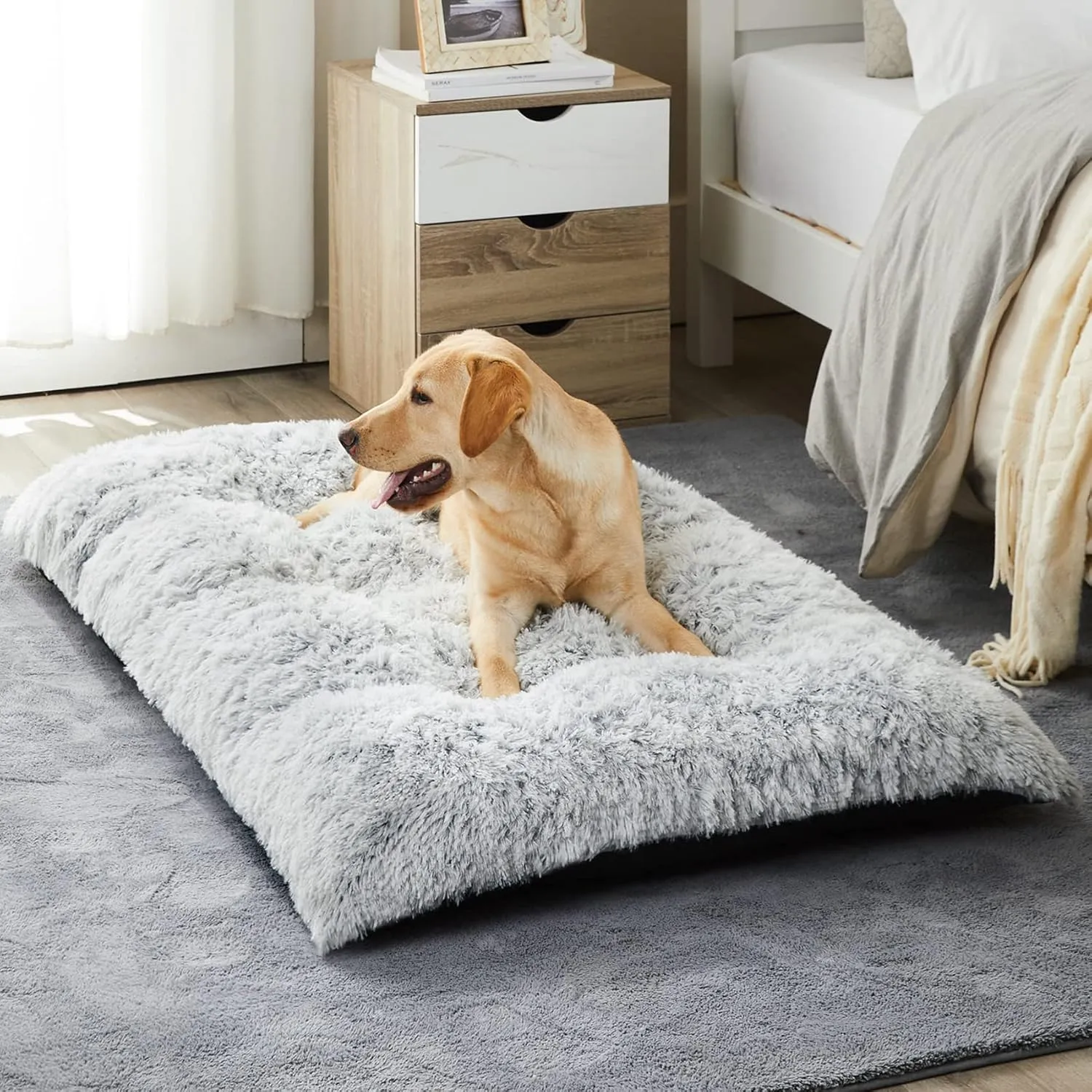 BFPETHOME Dog Beds for Large Dogs, Plush Dog Crate Bed Fluffy Cozy Kennel Pad for Sleeping &Ease Anxiety, Washable Pet Mats with Anti-Slip Bottom for Large Medium Dogs, Pet Bed Grey